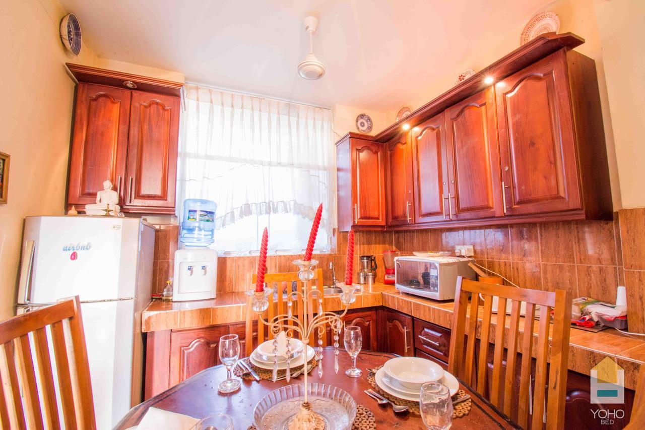 Apartmán Frangipani Dehiwala-Mount Lavinia Exteriér fotografie